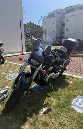 SUZUKI BOULEVARD M800 